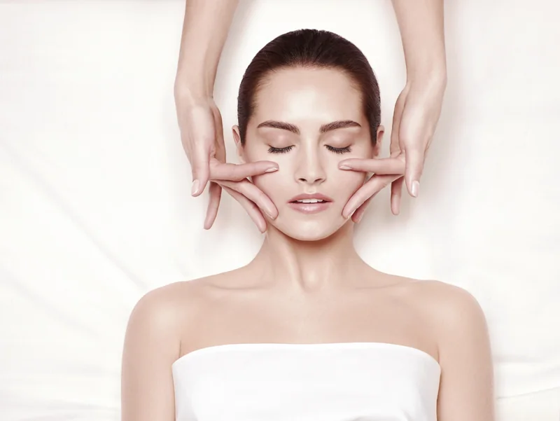 Modelage du visage